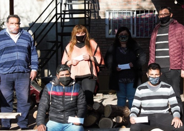 Entrega de microcréditos en Cosquín 2